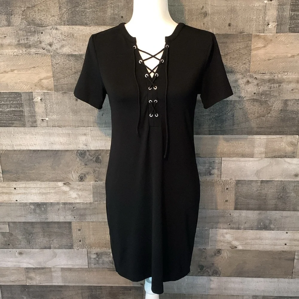 White House Black Market Black Dress With Tie Front Size XS - Picture 1 of 16